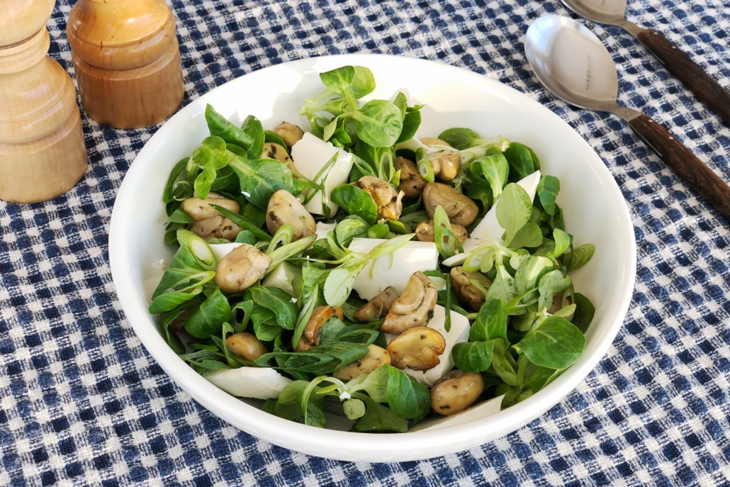 Årvågenhed kvalitet Valg Grøn salat med champignon, feta og citron - Opskrifteriet